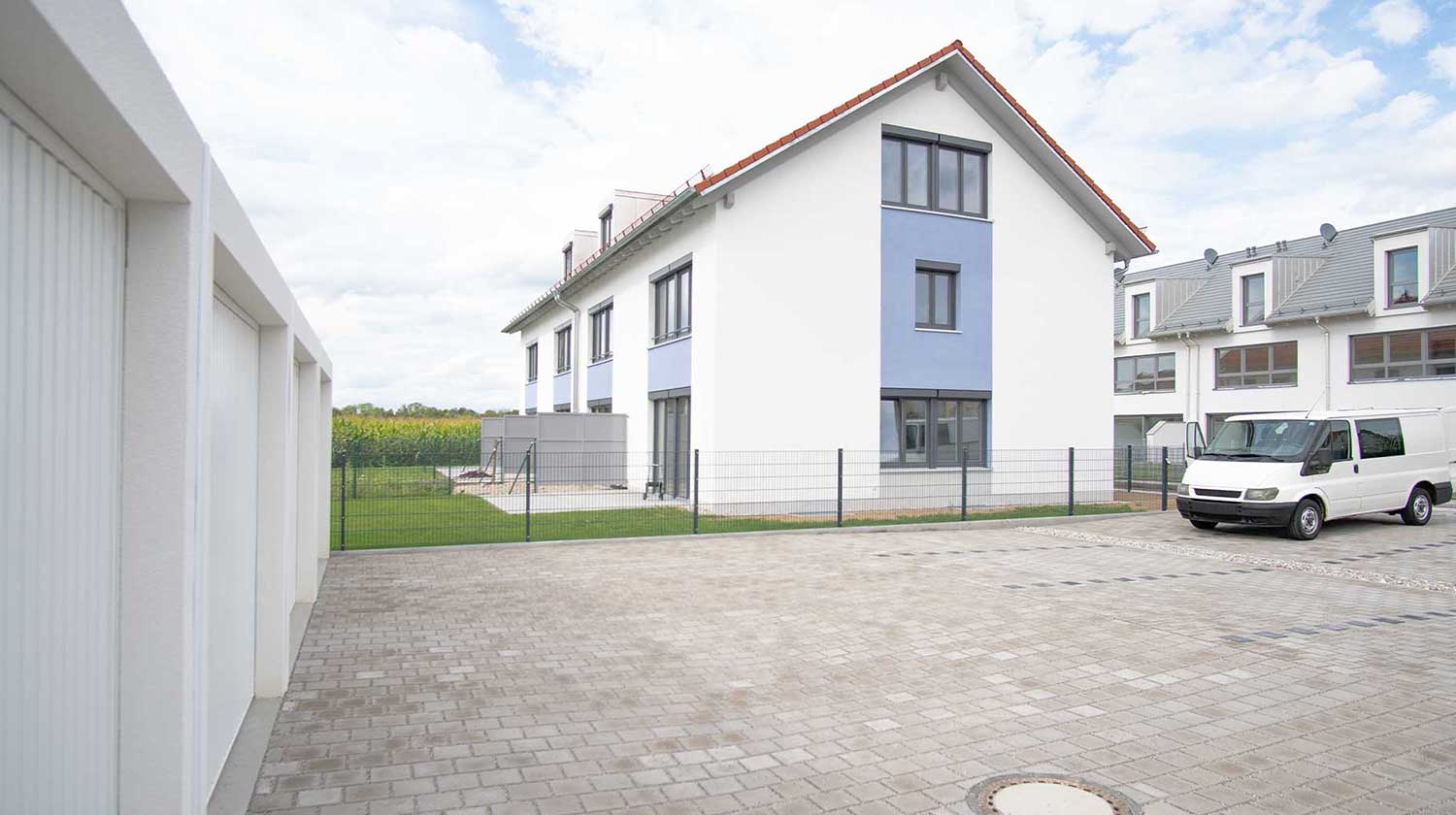 LEAN BAU Vierspänner Mehrfamilienhaus